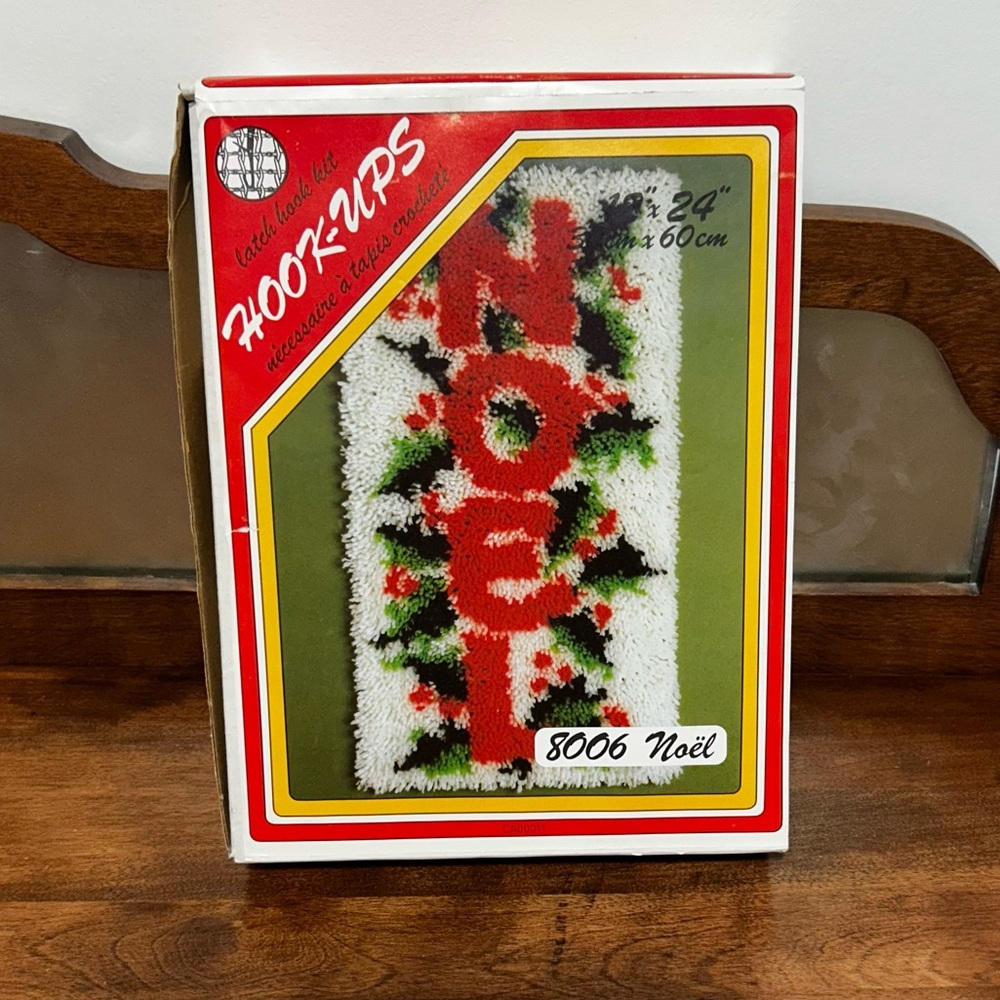 Vintage Latch Hook Craft Kit - Noel - Christmas - Hook-Ups - New